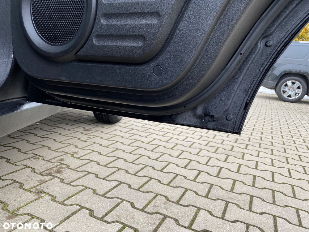 Dodge Nitro 2.8 CRD DPF SE 2WD - 10