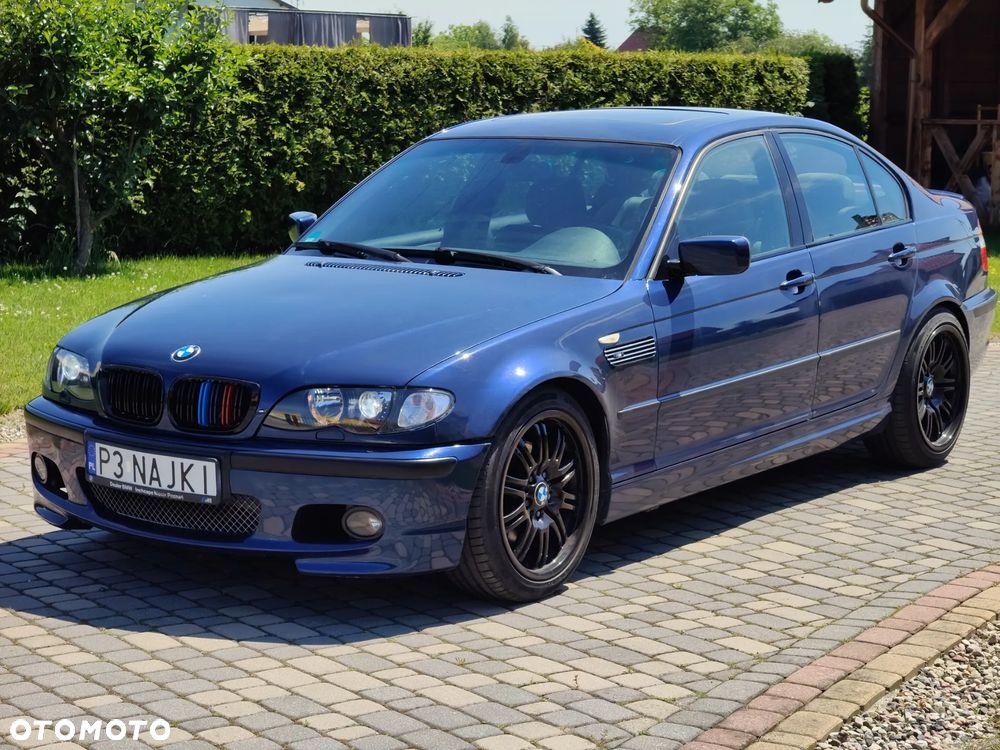 BMW Seria 3 325i - 25