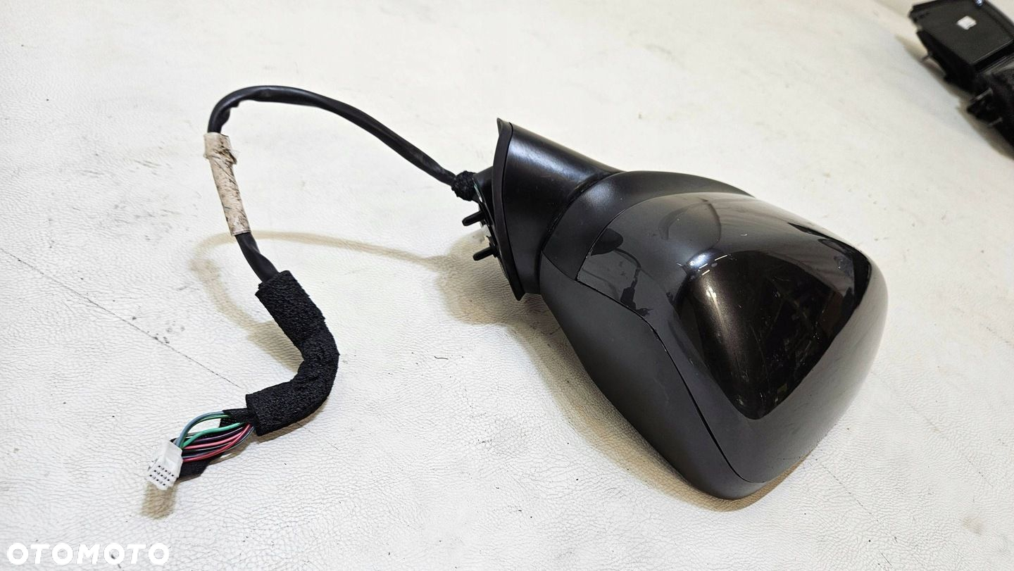 LUSTERKO ELEKTRYCZNE PRAWE MAZDA 2 III 6 PIN ORYGINAŁ - 6