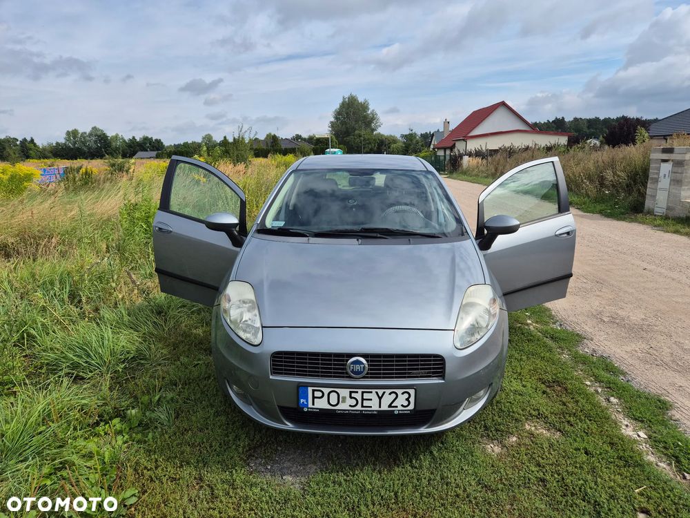 Fiat Punto 1.4 16V Dynamic - 1