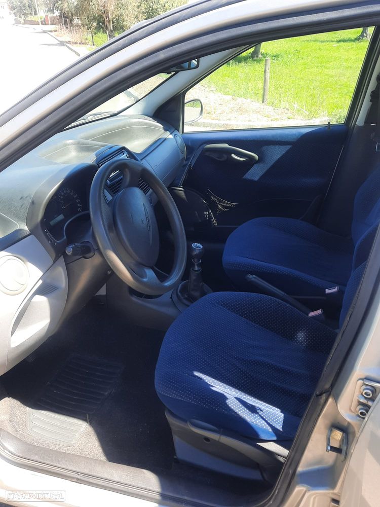 Fiat Punto 1.2 16V HLX - 9