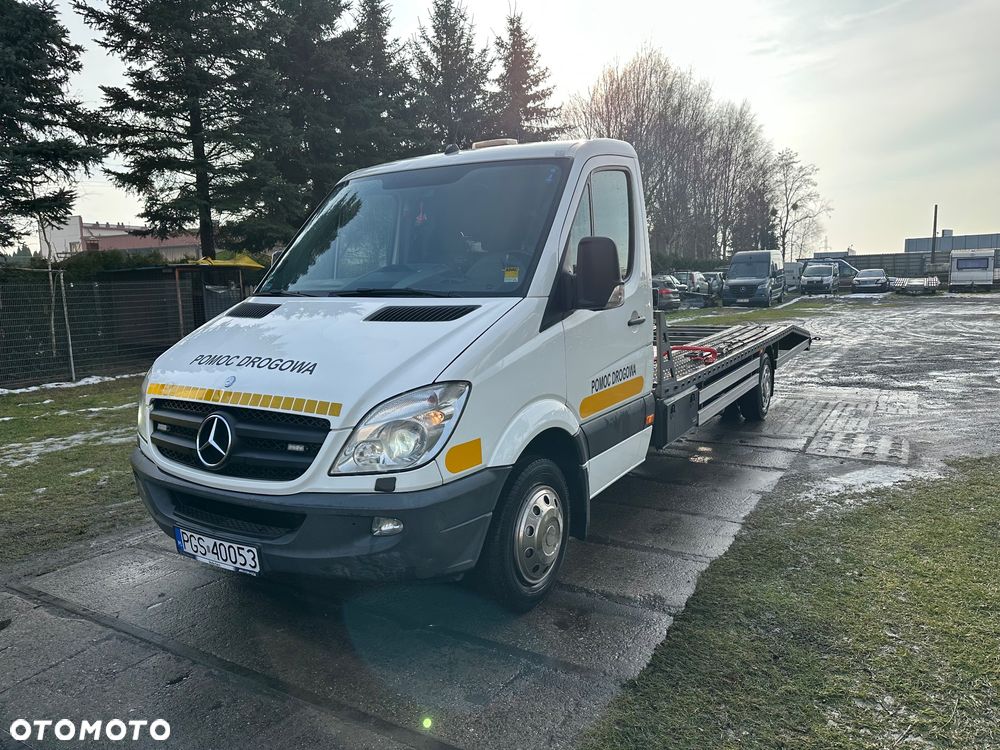 Mercedes-Benz Sprinter - 15