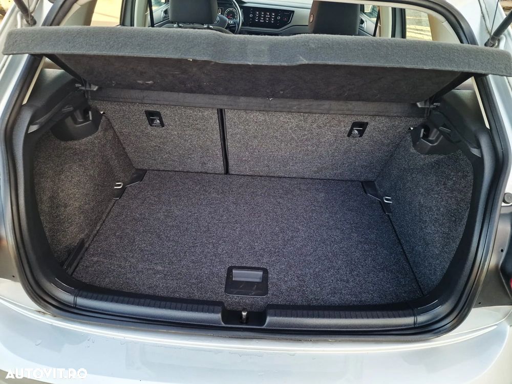 Volkswagen Polo 1.6 TDI SCR Highline - 20