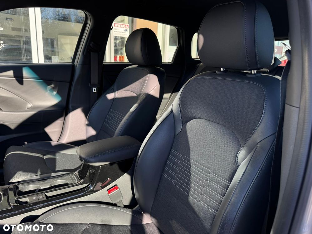 Hyundai i30 1.5 T-GDI 48V Smart DCT - 9