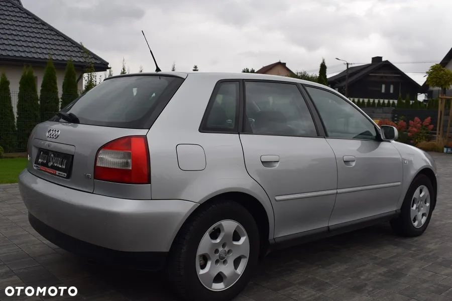 Audi A3 1.6 Ambition - 14