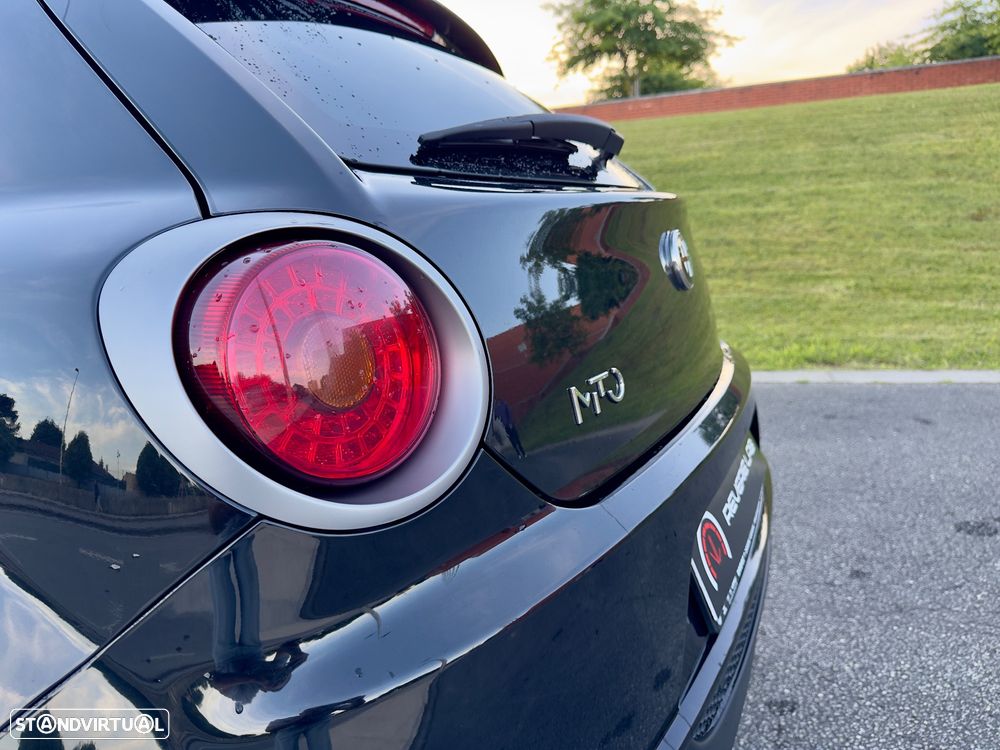 Alfa Romeo MiTo TB 1.4 16V MultiAir Quadrifoglio Verde - 11