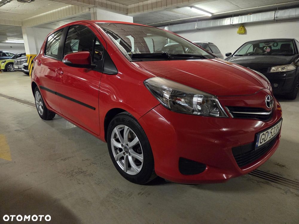 Toyota Yaris 1.33 Premium - 9