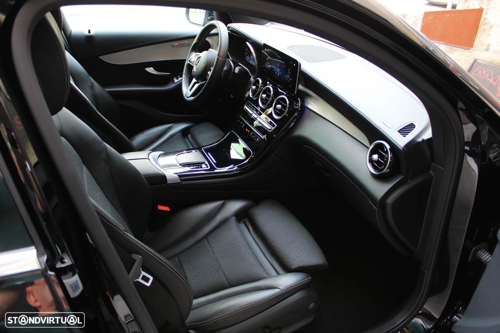 Mercedes-Benz GLC 300 de Coupe 4Matic 9G-TRONIC - 31