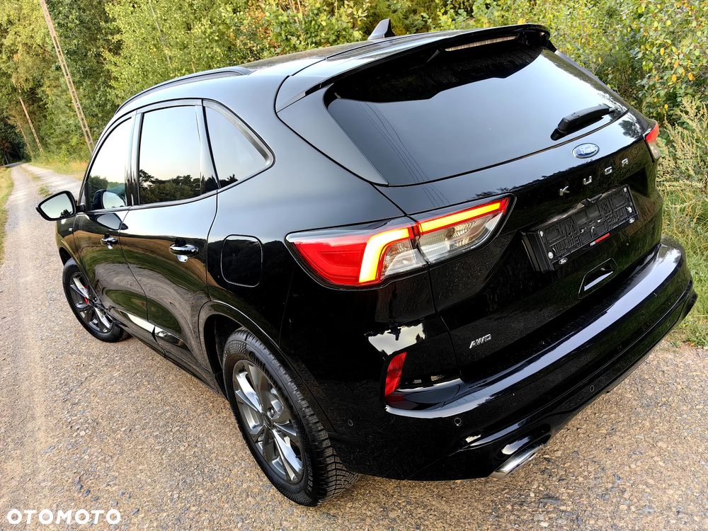 Ford Kuga 2.0 EcoBlue 4x4 ST-LINE X - 18