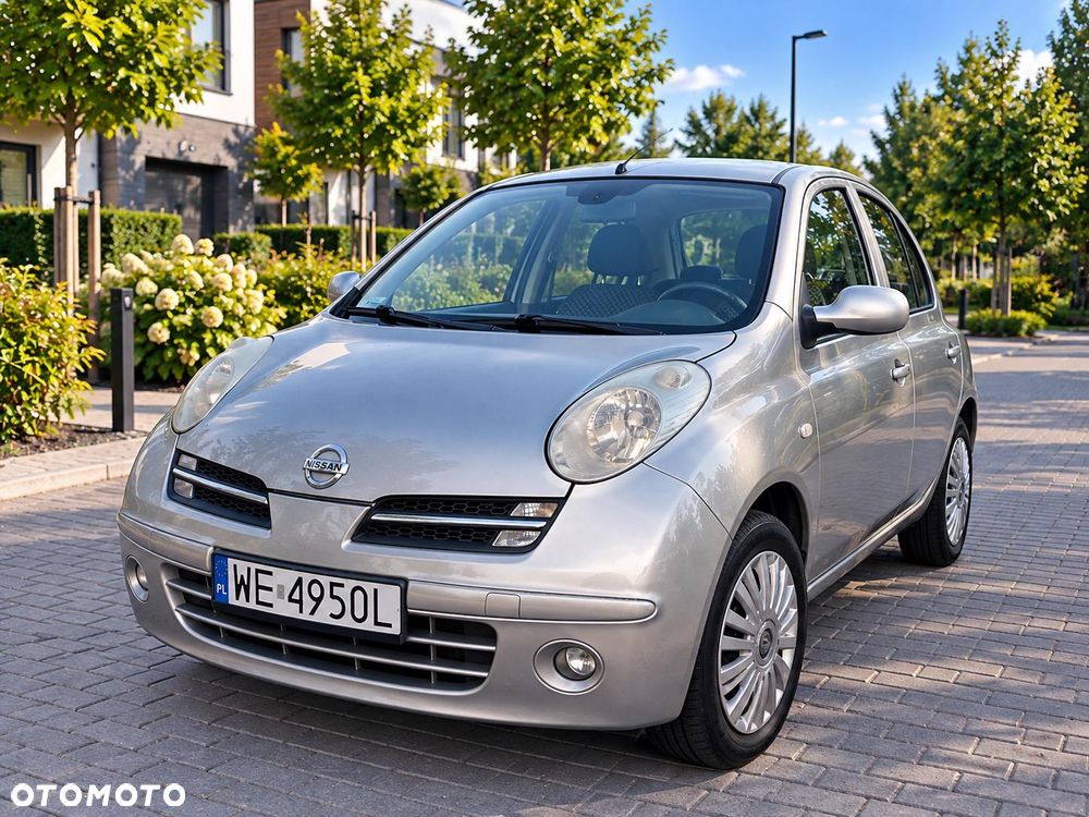 Nissan Micra - 1
