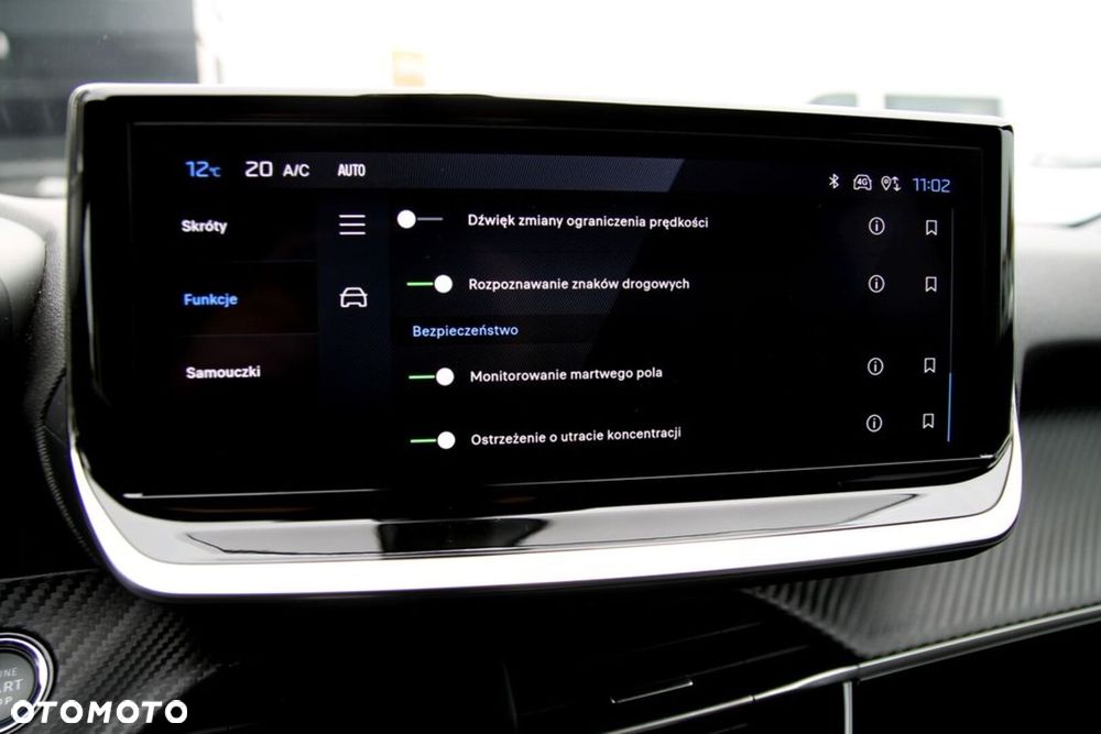 Peugeot 2008 1.2 PureTech Allure Pack S&S EAT8 - 21