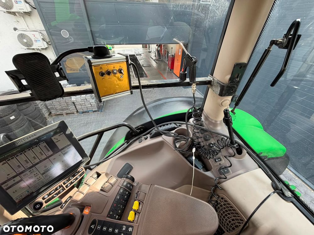 John Deere 6215 - 14