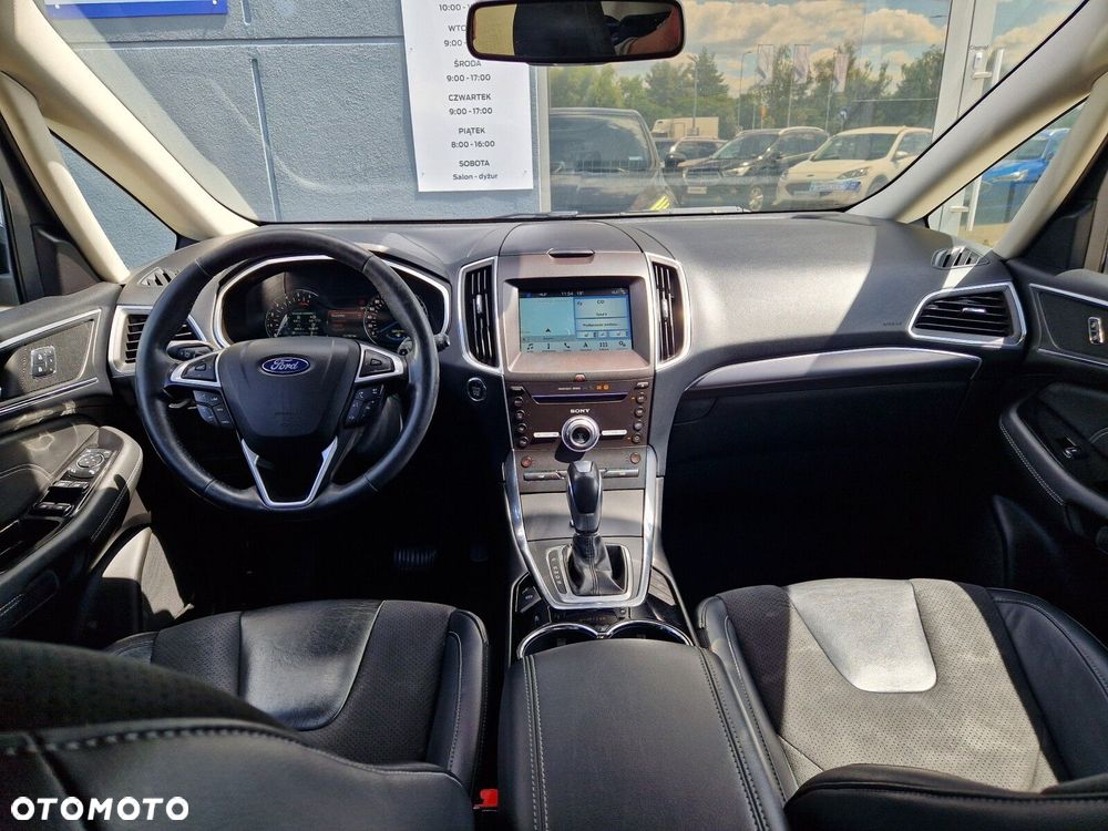 Ford S-Max 2.0 TDCi 4WD Titanium PowerShift - 16