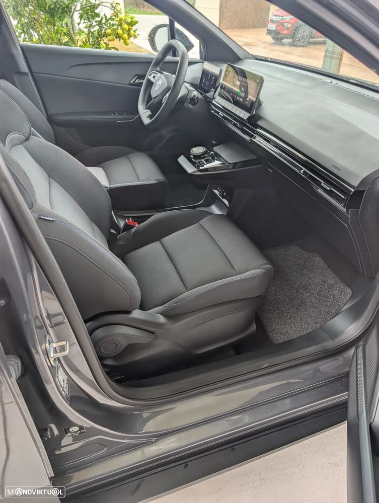 MG MG4 51 kWh Standard - 3