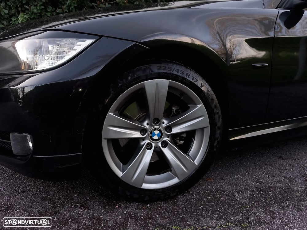 BMW 320 d Navigation - 30