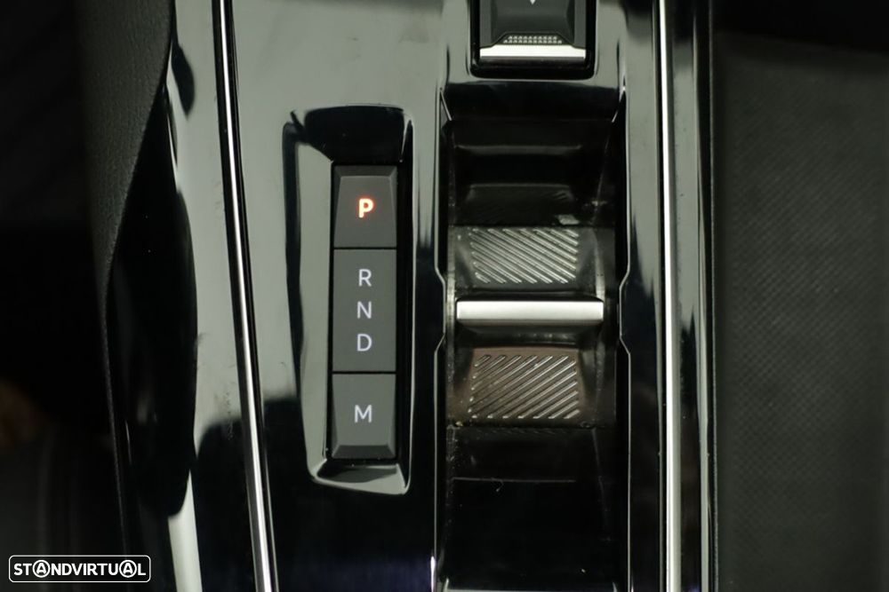 Peugeot 3008 1.2 Hybrid GT e-DCS6 - 13