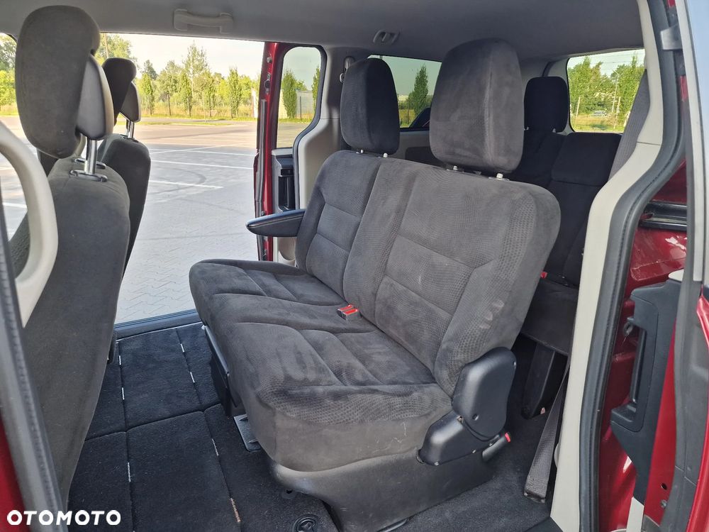 Dodge Grand Caravan 3.6 Express - 34