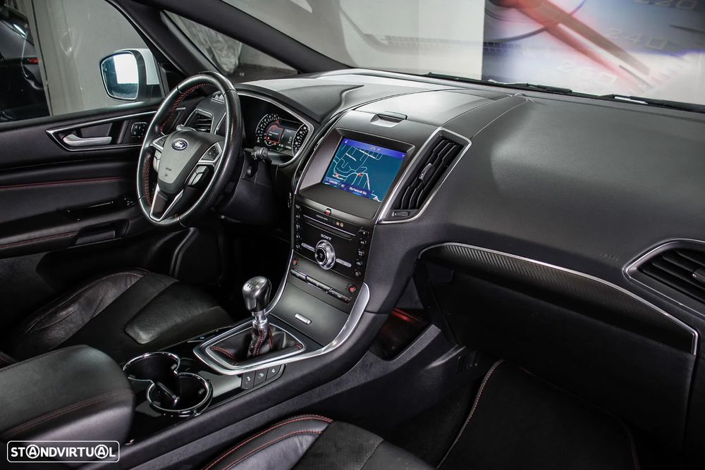 Ford S-Max 2.0 TDCi ST-Line - 29