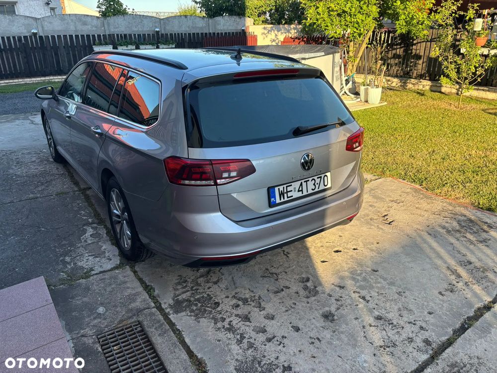 Volkswagen Passat 2.0 TDI Business DSG - 9