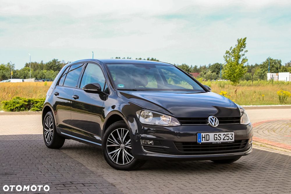 Volkswagen Golf 1.6 TDI BlueMotion Technology Allstar - 11