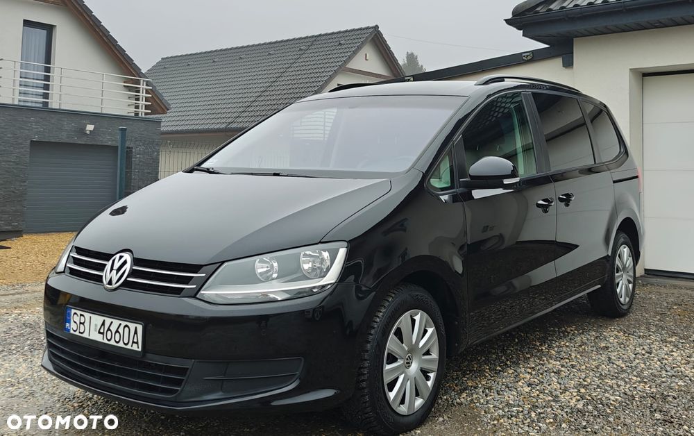 Volkswagen Sharan 2.0 TDI Comfortline DSG - 2