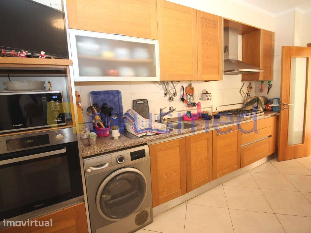 Apartamento T4 com Garagem em Portimão - Grande imagem: 5/36