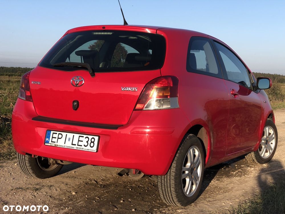 Toyota Yaris - 9