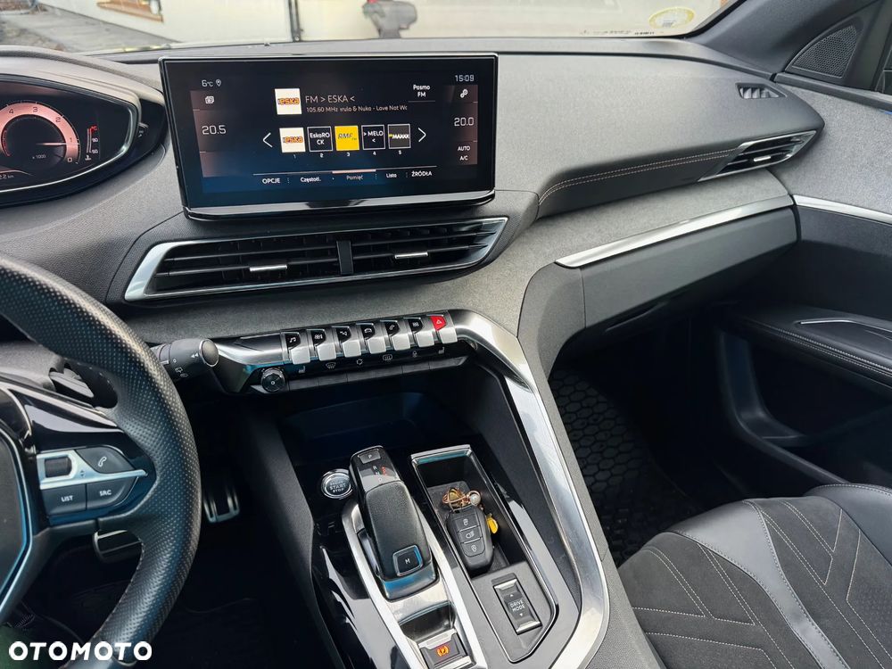 Peugeot 5008 BlueHDi 130 EAT8 GT - 14