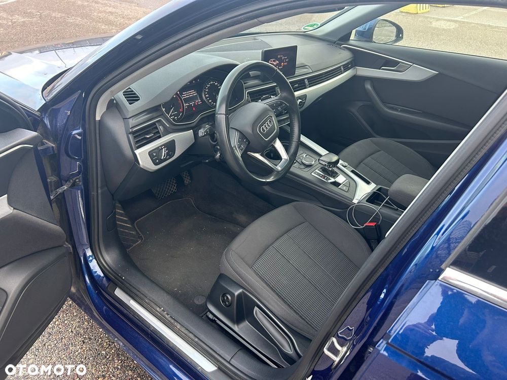 Audi A4 Avant 40 g-tron S tronic advanced - 13