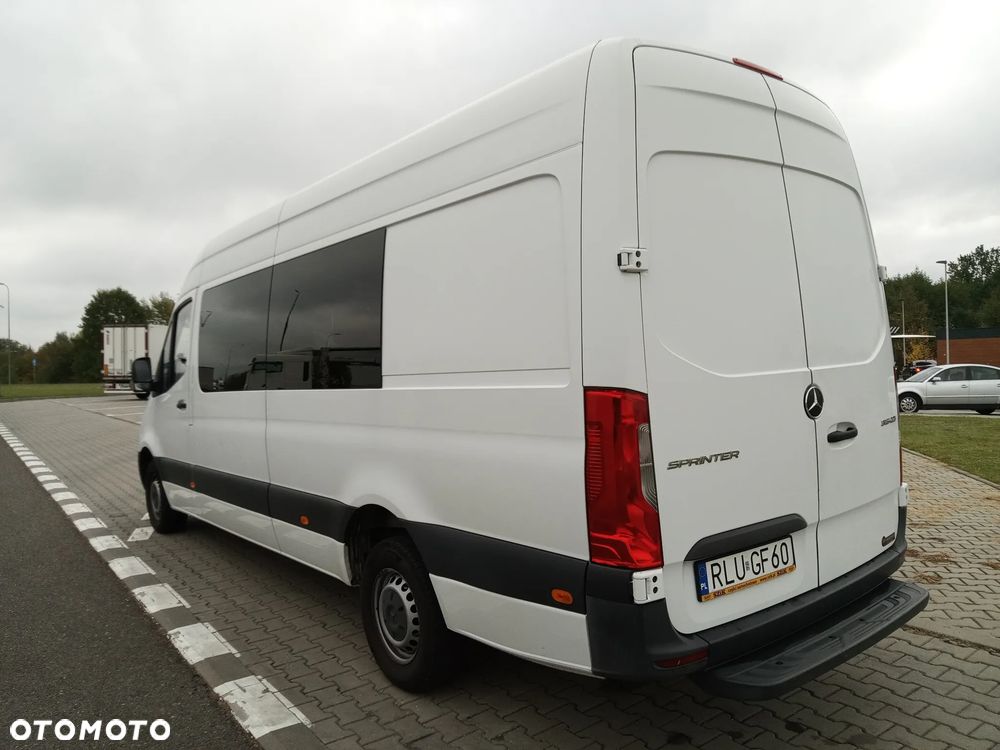 Mercedes-Benz Sprinter - 14