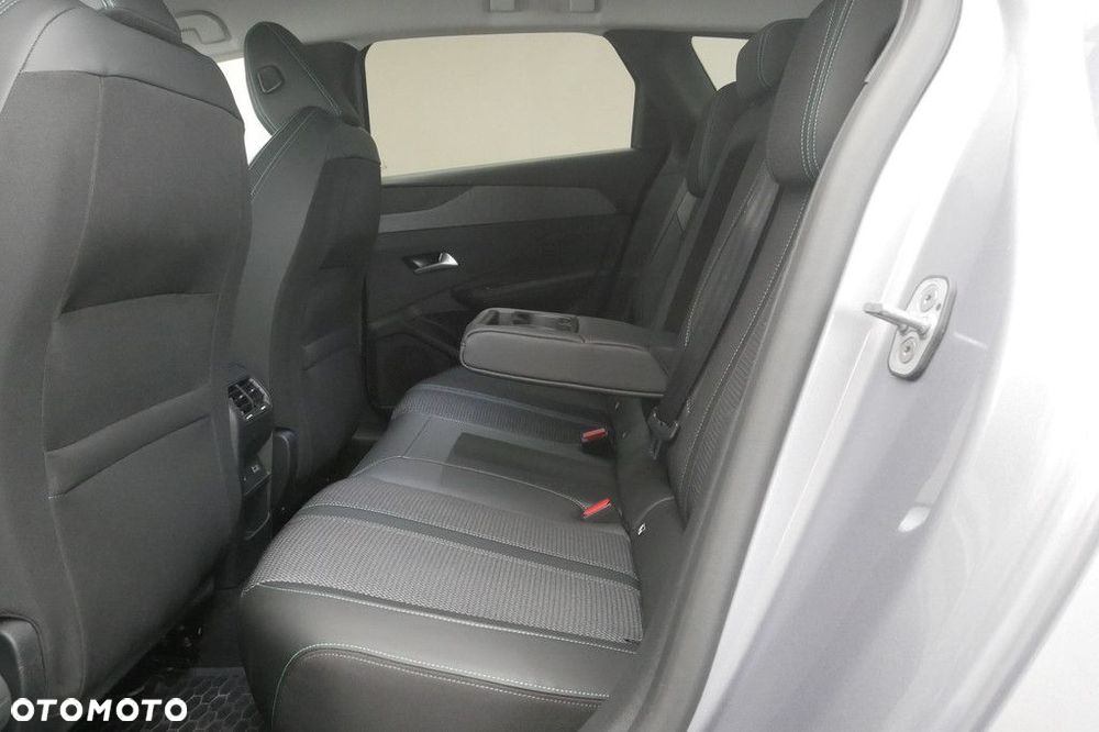 Peugeot 308 - 15