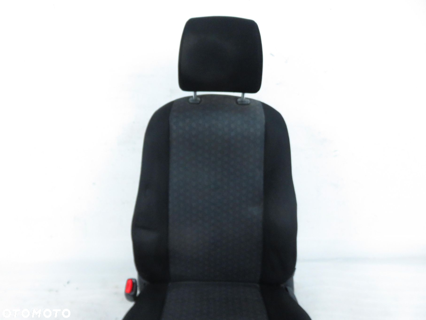 FOTELE KOMPLET TOYOTA URBAN CRUISER (_P1_) - 4