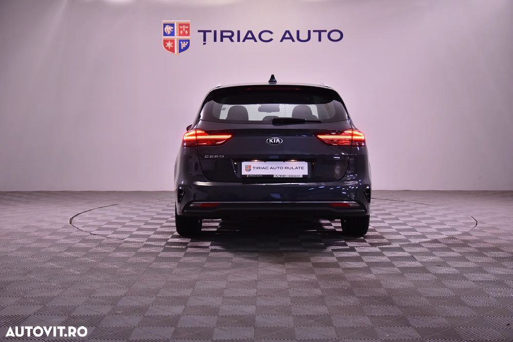 Kia Ceed - 4