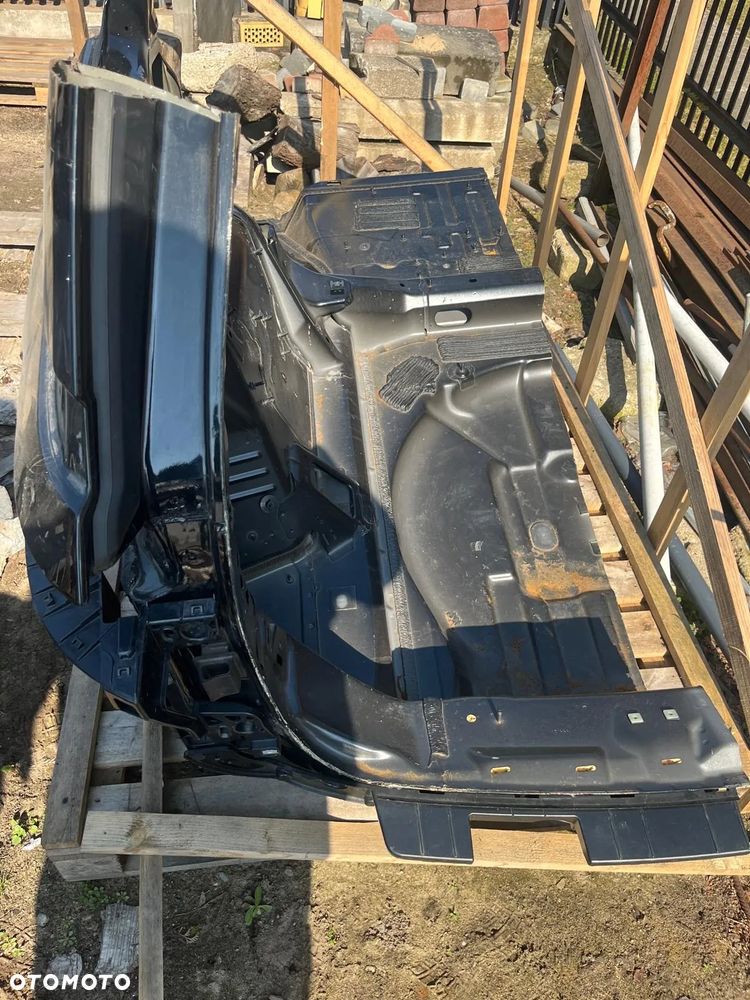 Ćwiartka lewy tył Jeep WL - 9