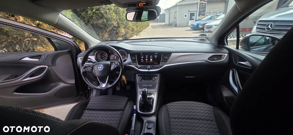 Opel Astra 1.6 D Start/Stop Dynamic - 35