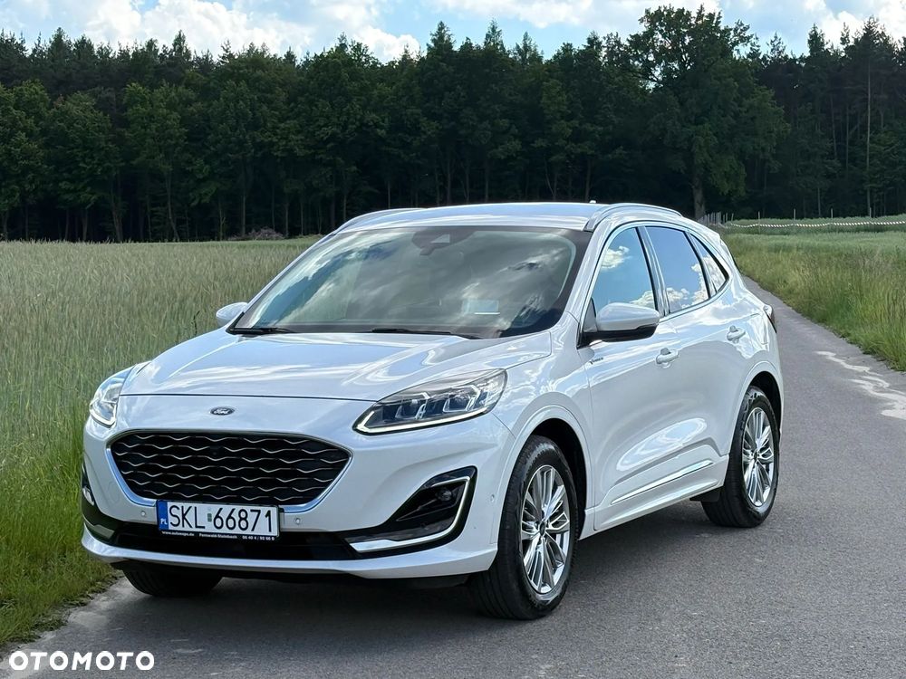 Ford Kuga - 1