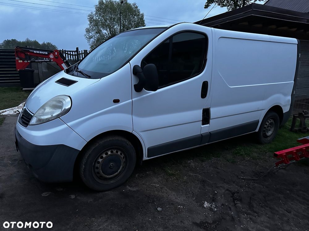 Opel Vivaro - 1
