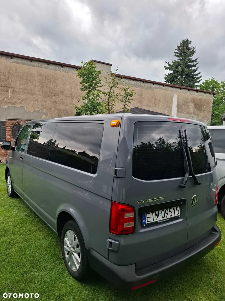 Volkswagen Transporter - 2