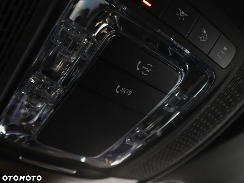 Mercedes-Benz Klasa A 200 7G-DCT - 40