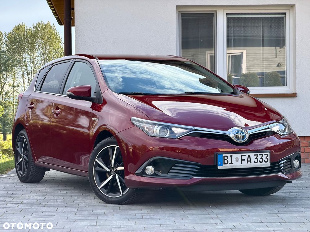 Toyota Auris 1.8 VVT-i Automatik Edition S+ - 2