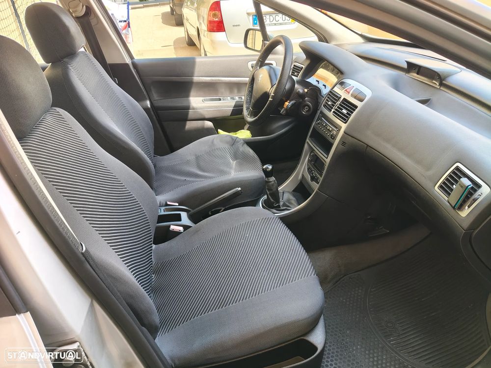 Peugeot 307 Break 1.4 HDi XT - 18