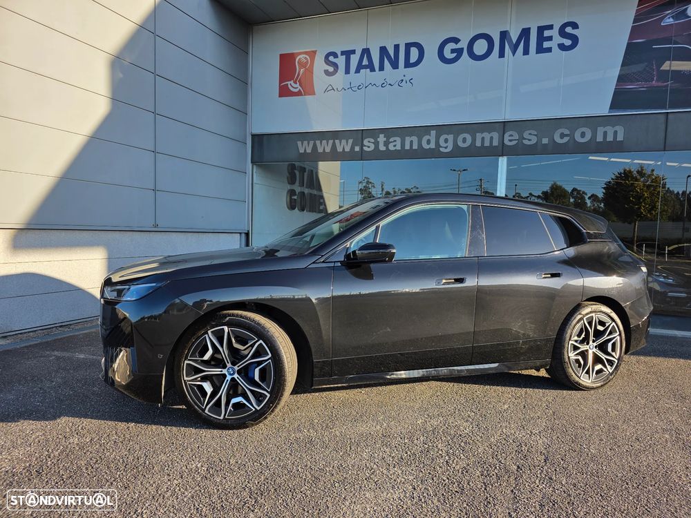 BMW iX xDrive 40 Pack Desportivo - 3