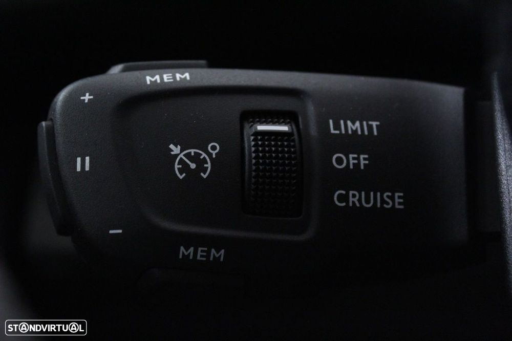 Peugeot 3008 1.5 BlueHDi Active Pack - 26