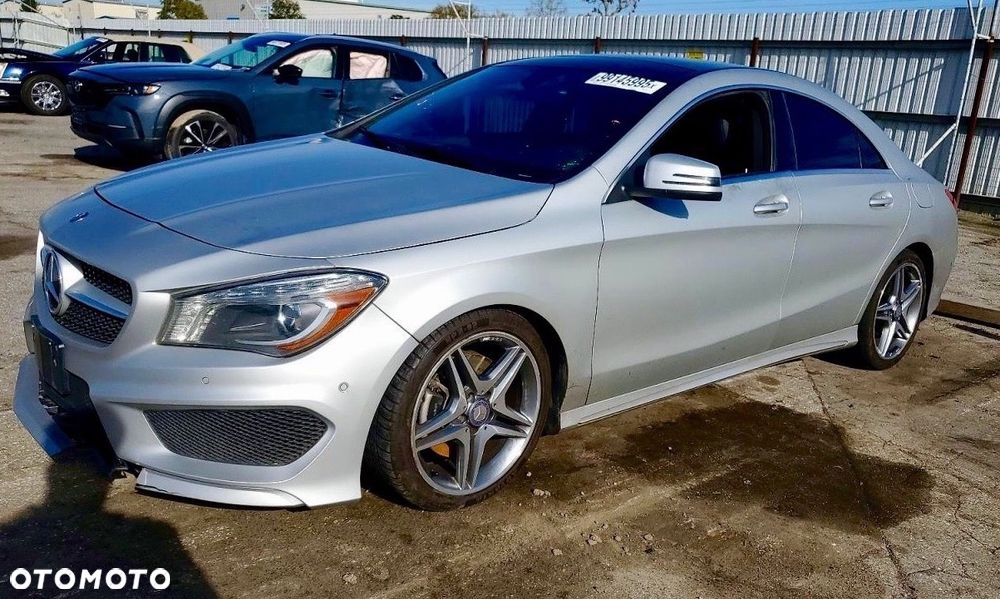 Mercedes-Benz CLA 250 4Matic 7G-DCT AMG Line - 1