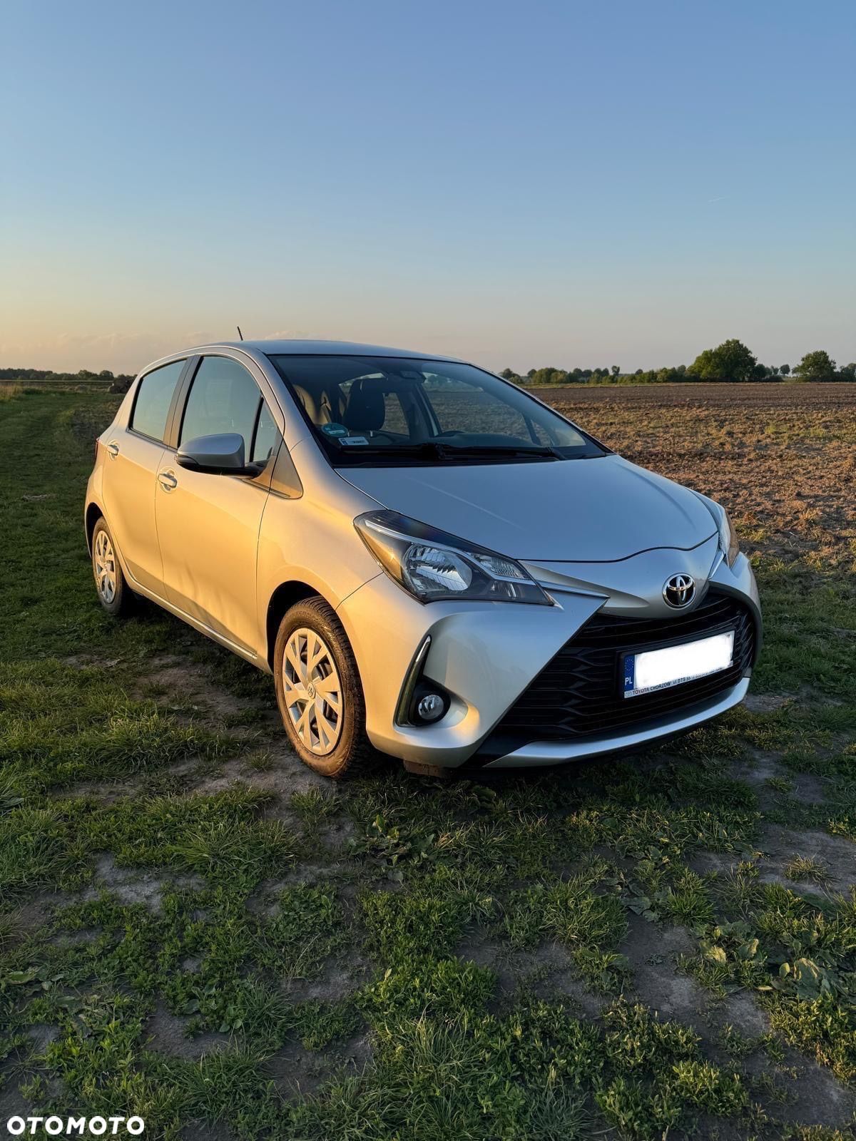 Toyota Yaris - 1