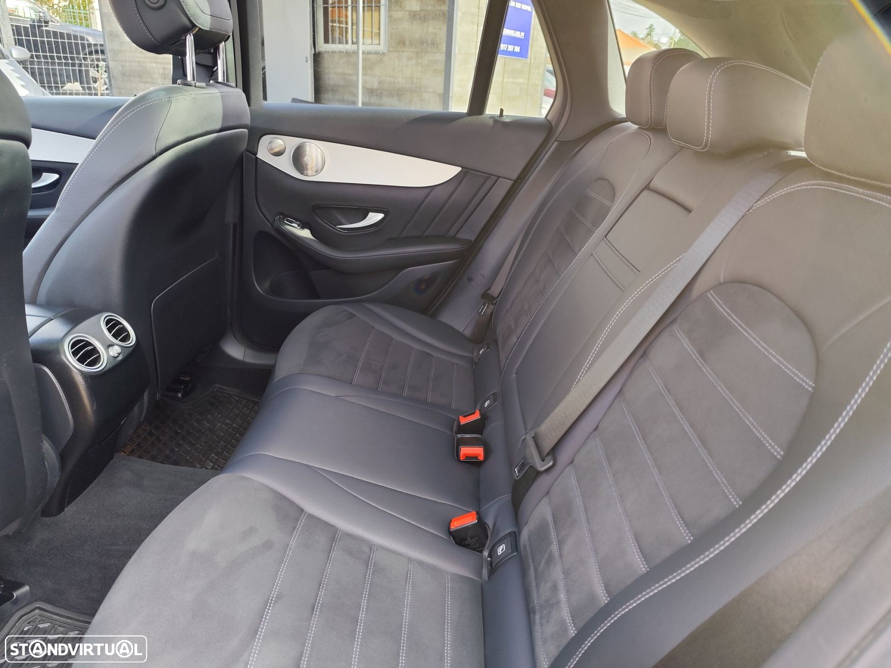 Mercedes-Benz GLC 300 de 4Matic 9G-TRONIC AMG Line - 50