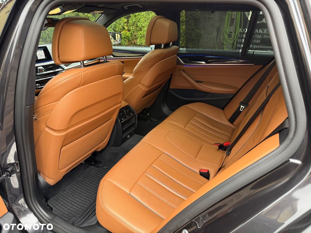 BMW Seria 5 520d Luxury Line - 25