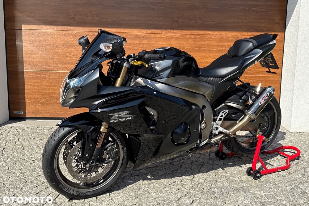 Suzuki GSX-R - 13