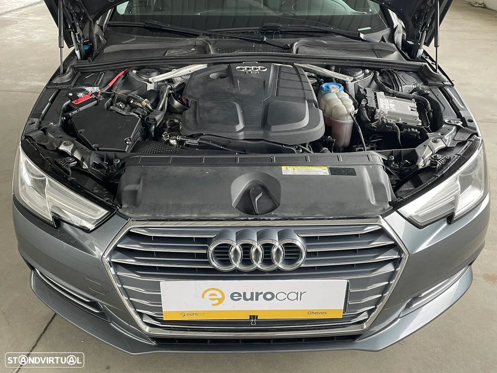 Audi A4 2.0 TDI ultra S tronic sport - 8