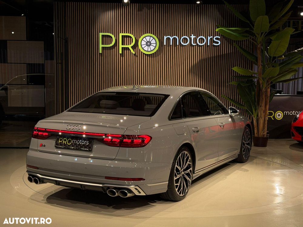 Audi S8 PI quattro Tiptronic MHEV - 8